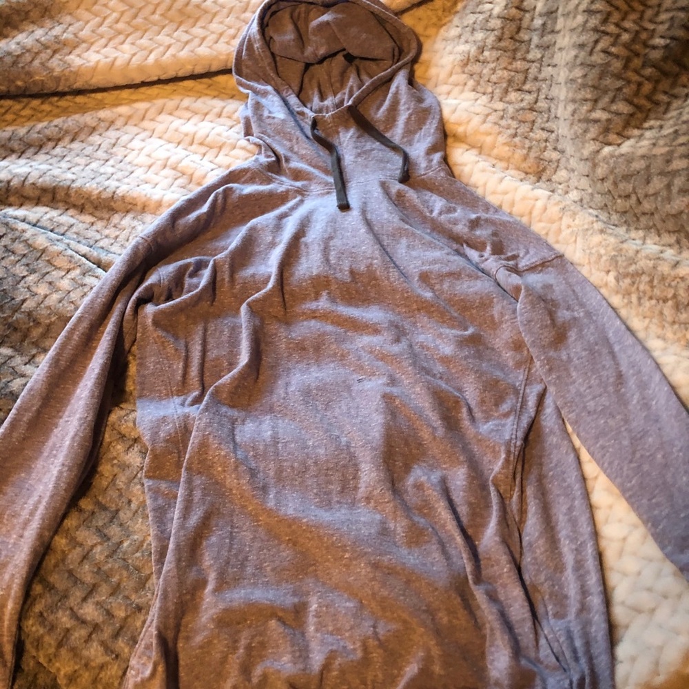 Under Armour pullover - Picture 4 of 5